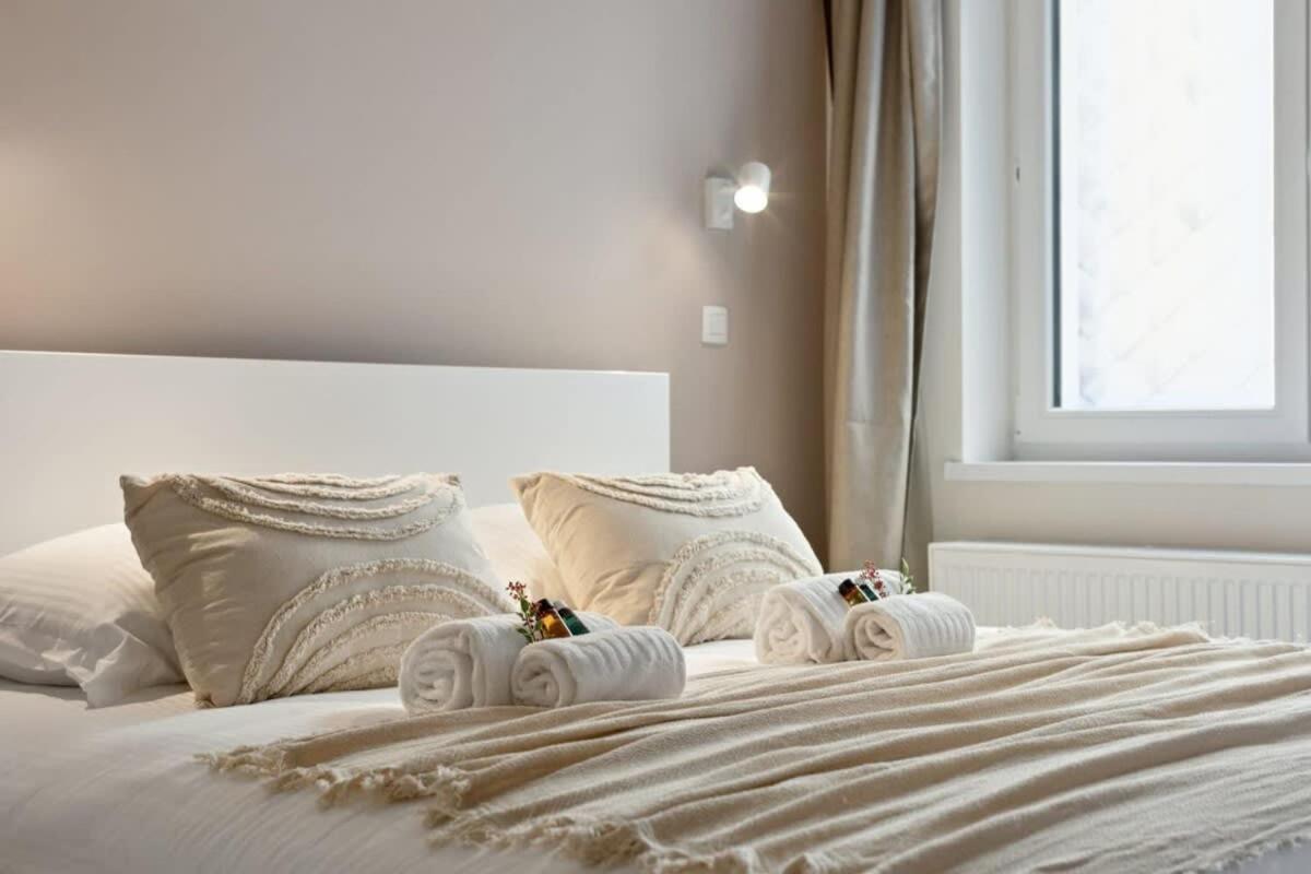 Alejandro - Lovely 2 Bedroom Apartment In Ostende Exterior foto